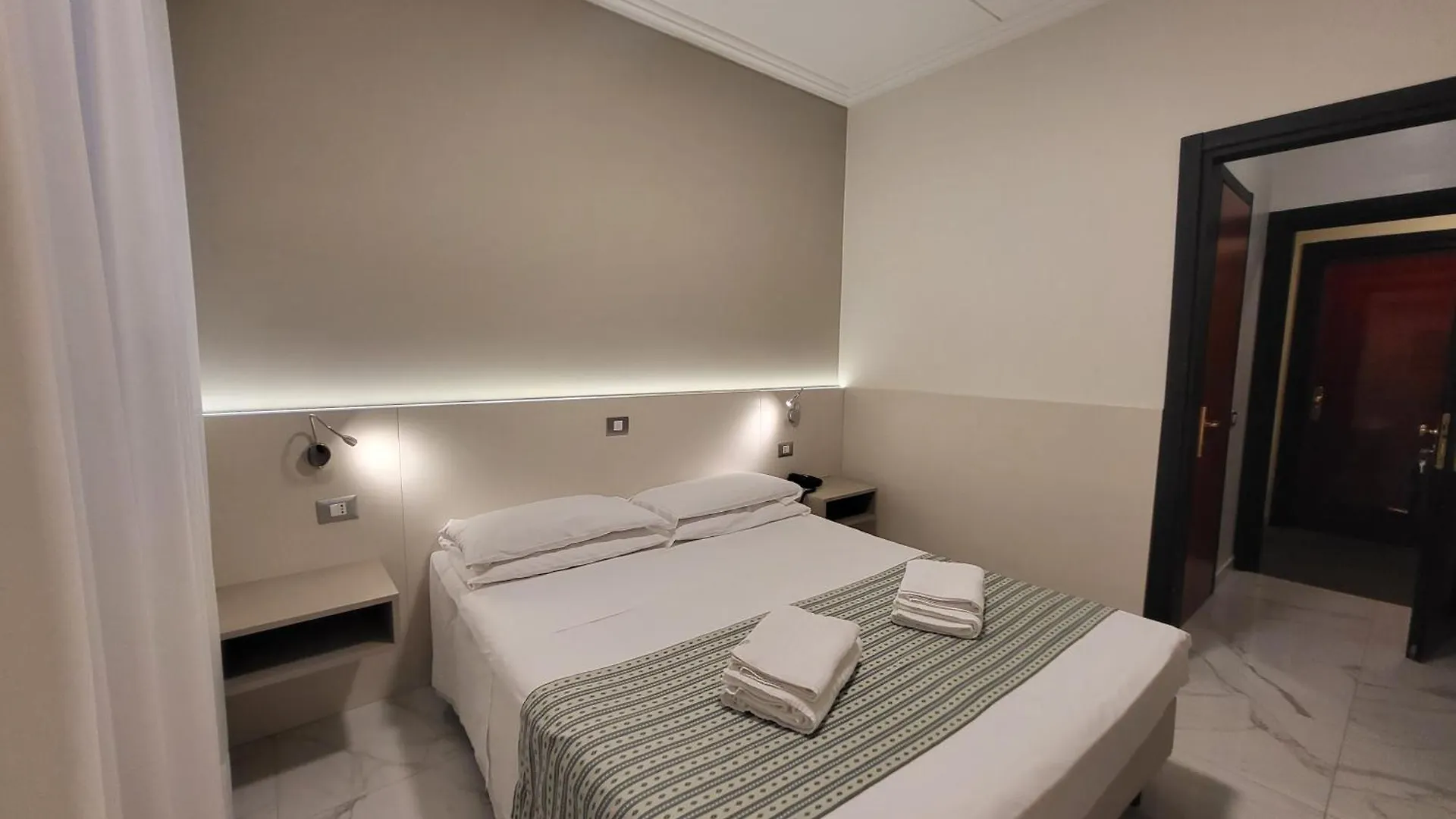Hotel Dei Fiori Milan