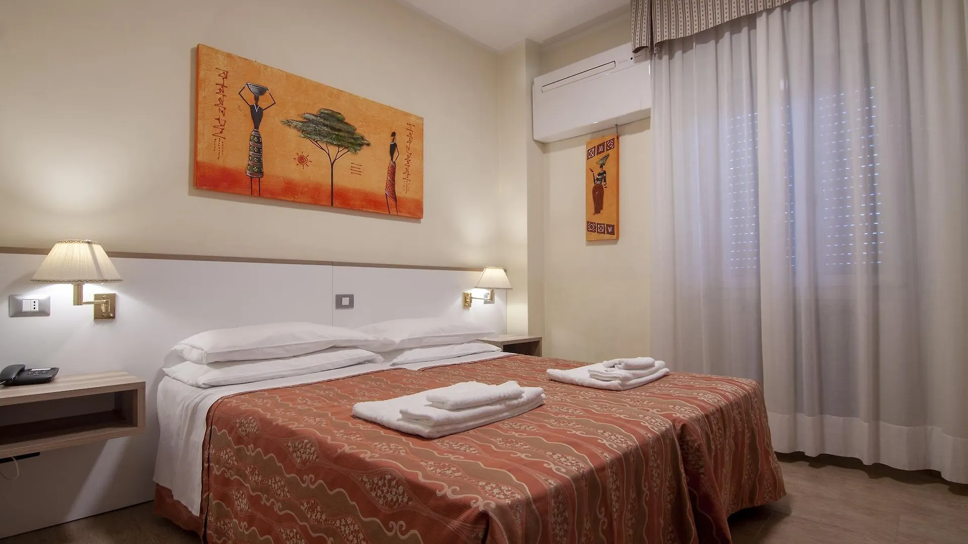 Hotel Dei Fiori Milano 3*,  Italia